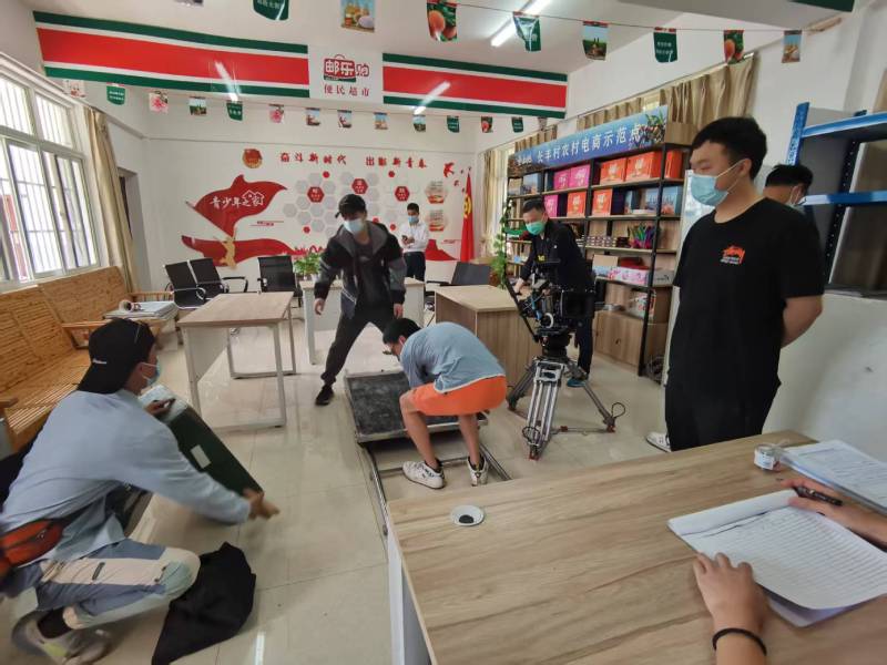 追星女孩心理学分析报告：碑林区广告片拍摄公司揭秘饭圈应援式传播逻辑